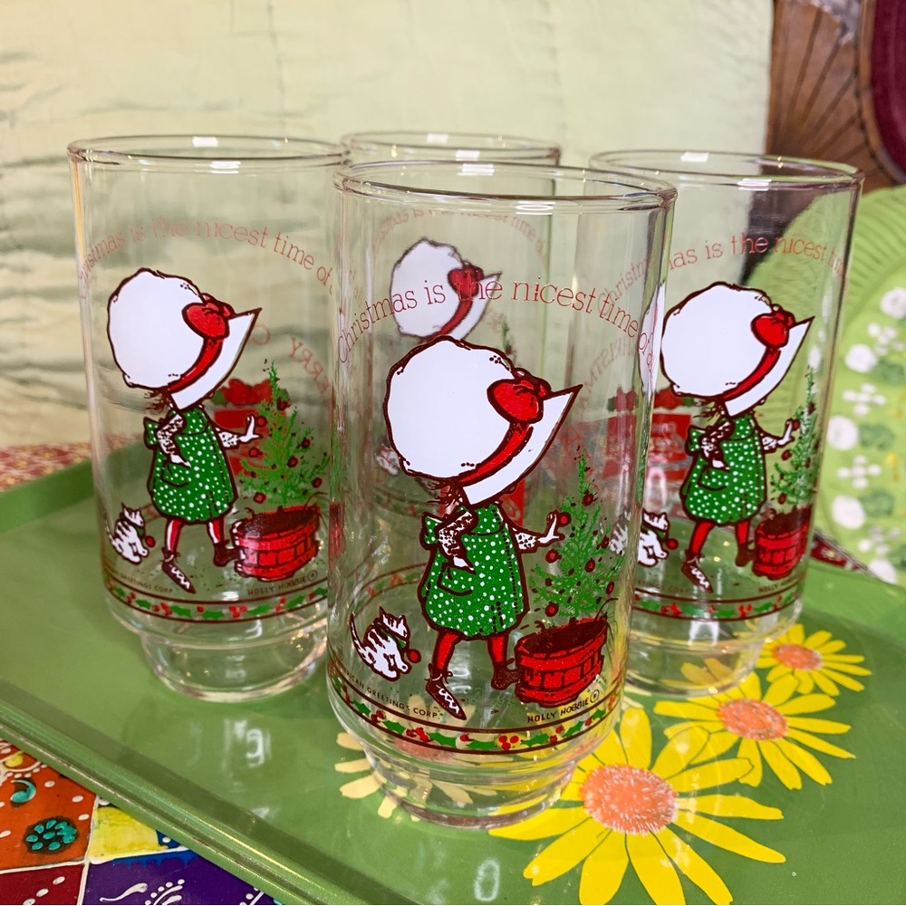 70s Holly Hobbie Christmas Glasses set of 4